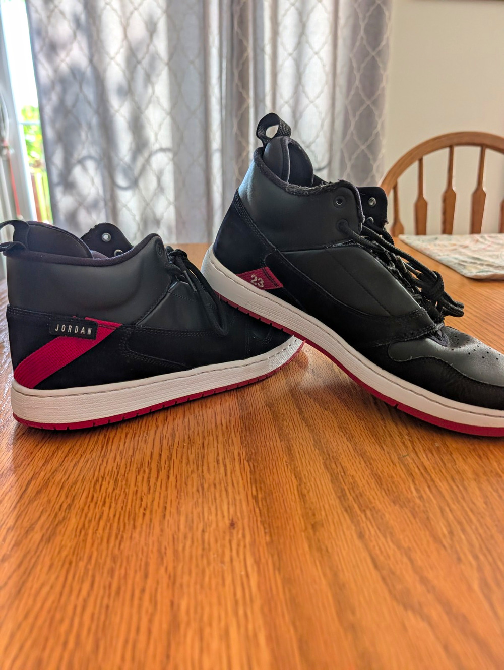 Jordan Fadeaway Men’s Mid Top Sneakers Black/White/Red AO1329-023 2018